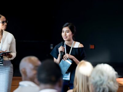 Komunikasi Empatik untuk Tim Millennials